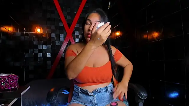 Snapshot of AzumiWalker chatting on 02-20-26, 01:35 AzumiWalker online show from 02-20-26, 01:35