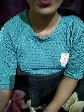 RASHMI SHARMA9 online show from 12-18-25, 10:30