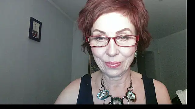 Kelly Flurr online show from 12-20-25, 04:43