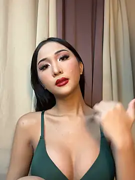 Diannellove online show from 06-21-26, 04:24