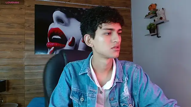 Michaelkoiv online show from 11-30-25, 12:17