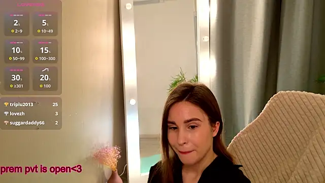 RoyalLina online show from 11-29-25, 10:32