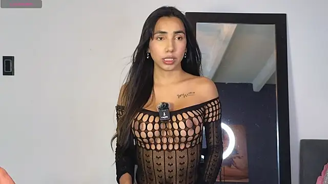 BRENDAGUERRA  online show from 04-21-26, 06:42