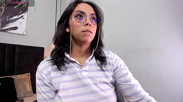 Scarlett musik online show from 02-17-26, 04:43