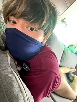 taehyun10 online show from 12-03-25, 12:15