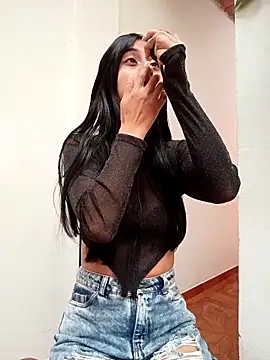 Im Kloe online show from 12-19-25, 07:05