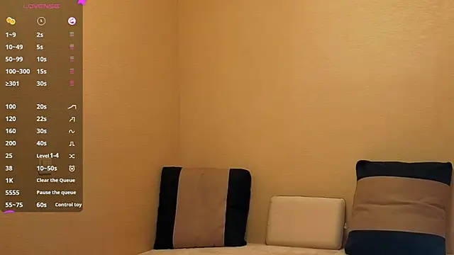 Snapshot of AlexaLurexx chatting on 02-05-26, 02:02 AlexaLurexx online show from 02-05-26, 02:02