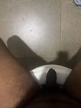 jare692001 online show from 12-04-25, 06:18