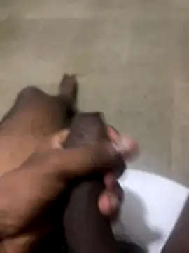 jare692001 online show from 12-01-25, 06:53