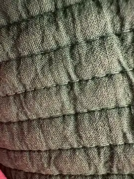 Snapshot of powq05 chatting on 11-26-25, 09:04 powq05 online show from 11-26-25, 09:04