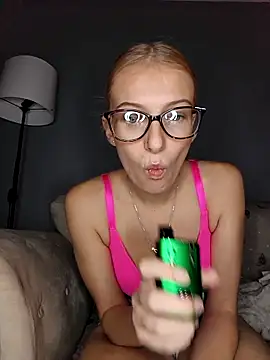 Stargirl247 online show from 11-29-25, 12:55