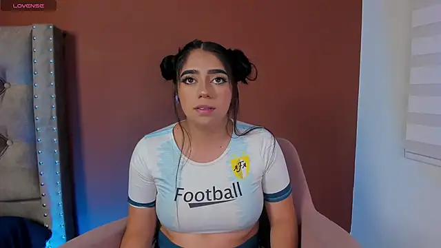 luna cute   online show from 03-21-26, 08:57