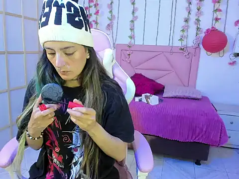 Dark Dominika online show from 02-05-26, 01:29