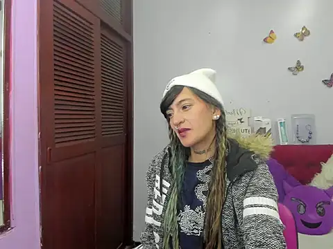 Dark Dominika online show from 12-18-25, 01:26