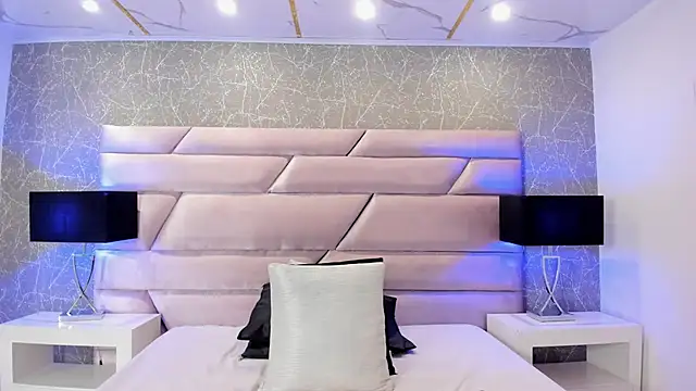 AmberHarpper online show from 03-25-26, 07:46