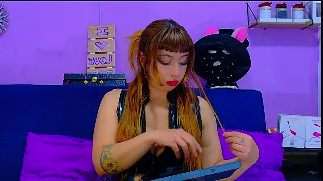 AriesVelvet online show from 02-21-26, 07:32