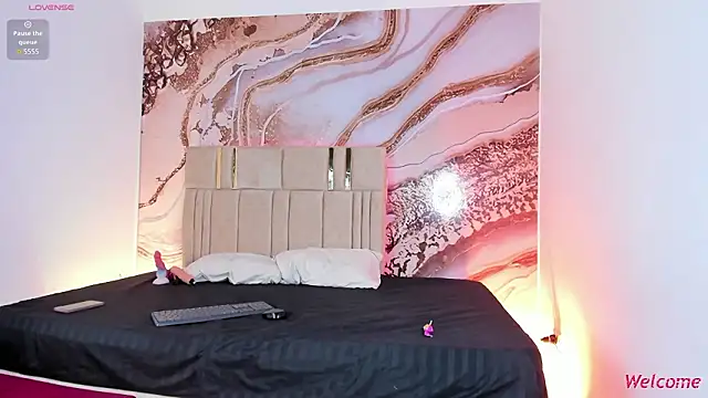 Anthonela art online show from 02-09-26, 02:37