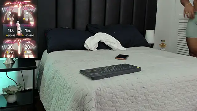 Bryan robayo5 online show from 02-15-26, 04:13