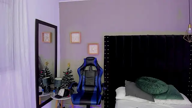 Bryan robayo5 online show from 12-17-25, 11:26