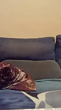 Snapshot of dura87 chatting on 09-27-25, 12:17 dura87 online show from 09-27-25, 12:17