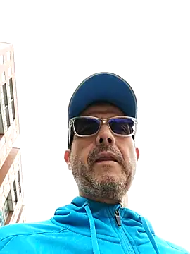 Fuegosutil online show from 12-04-25, 04:17