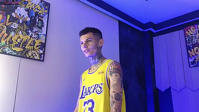 Paulo 527 online show from 02-23-26, 08:42