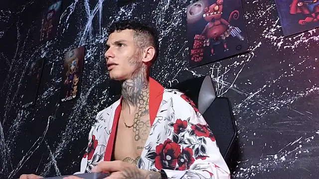 Paulo 527 online show from 04-05-26, 04:52