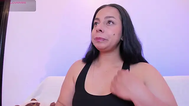 jimena chic1 online show from 06-03-26, 01:28
