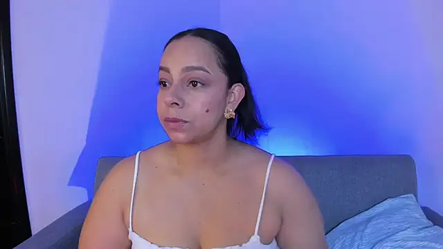 jimena chic1 online show from 03-12-26, 01:48