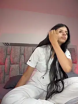 ZafiraNavarro online show from 04-13-26, 07:29