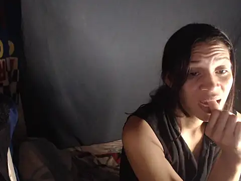 Snapshot of ELIZABET2- chatting on 12-01-25, 03:29 ELIZABET2- online show from 12-01-25, 03:29