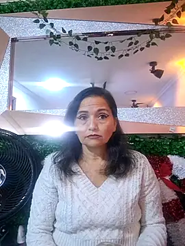 Alexa Murphy  online show from 11-28-25, 01:22