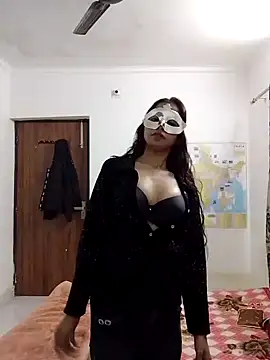 Cute Girl 27 online show from 11-30-25, 03:24