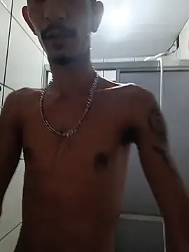 Snapshot of theyllorwillian chatting on 03-31-26, 05:26 theyllorwillian online show from 03-31-26, 05:26