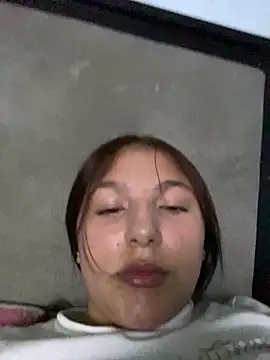 Emily milk 1 online show from 06-18-26, 05:39