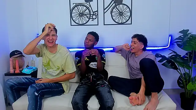 Crazy porkys online show from 02-18-26, 07:32