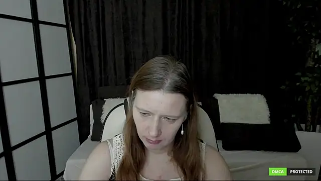 KathrineMeyer online show from 12-16-25, 02:27