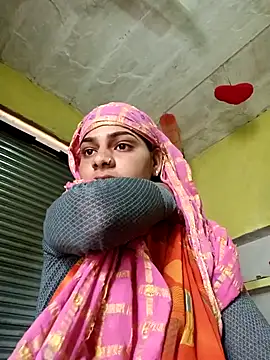 Snapshot of Janki_cute chatting on 04-10-26, 09:49 Janki cute online show from 04-10-26, 09:49