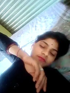 Snapshot of Janki_cute chatting on 05-25-26, 11:53 Janki cute online show from 05-25-26, 11:53