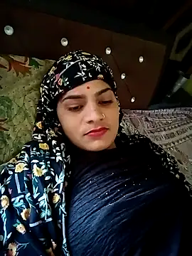 Snapshot of Janki_cute chatting on 05-30-26, 04:19 Janki cute online show from 05-30-26, 04:19