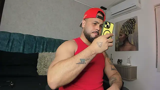 Snapshot of Harrishairy chatting on 02-24-26, 04:46 Harrishairy online show from 02-24-26, 04:46