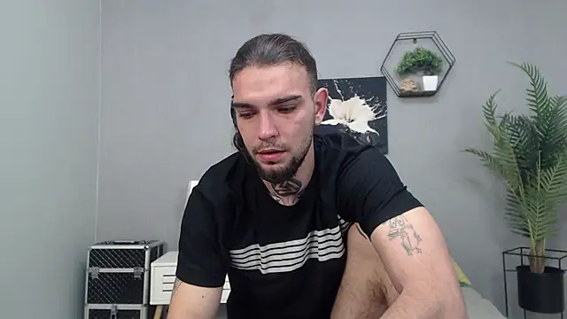 KaneHunter online show from 12-04-25, 09:14