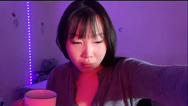 darsywhispers online show from 12-20-25, 09:23