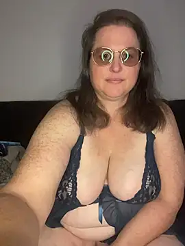 bea french curvy online show from 04-02-26, 09:10