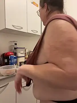 bea french curvy online show from 03-12-26, 08:57