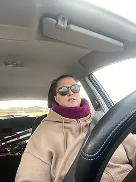 bea french curvy online show from 02-12-26, 01:00