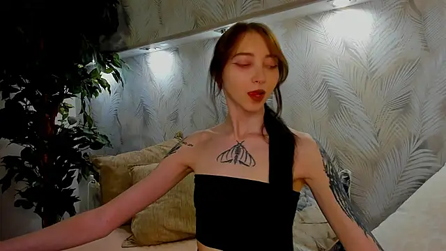 Ellen Hops online show from 06-03-26, 02:33