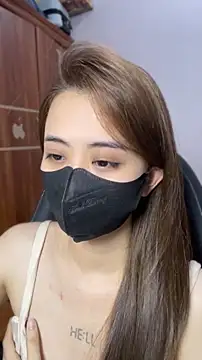 Snapshot of Lunamoon68 chatting on 05-21-26, 04:43 Lunamoon68 online show from 05-21-26, 04:43