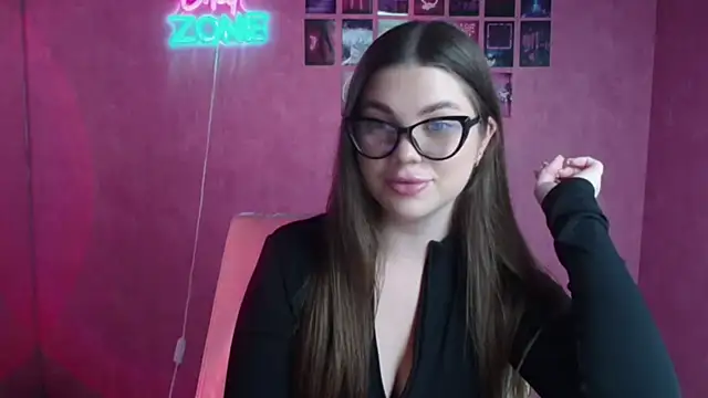 Violetta Brilliant online show from 12-01-25, 01:23