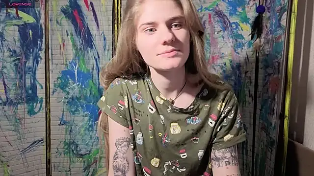 Adell Love online show from 04-16-26, 06:30